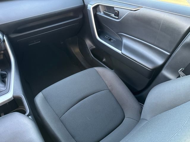 Used 2023 Toyota RAV4 LE image 16
