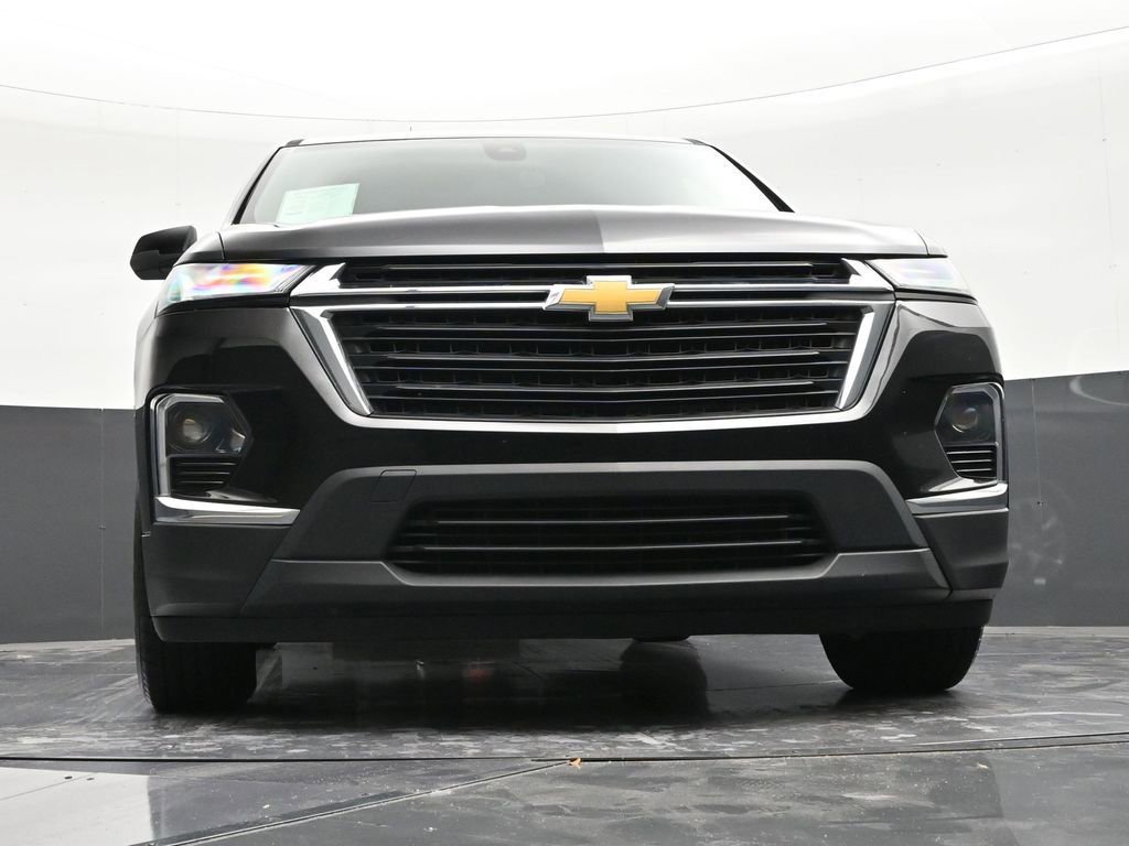 Used 2023 Chevrolet Traverse LS FWD image 28