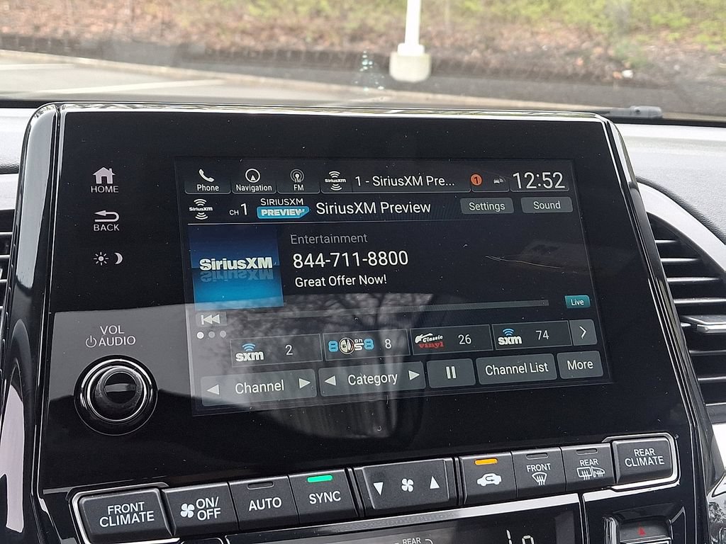 Used 2024 Honda Odyssey Touring image 17