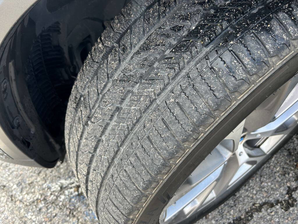 Used 2023 BMW X5 xDrive40i image 11