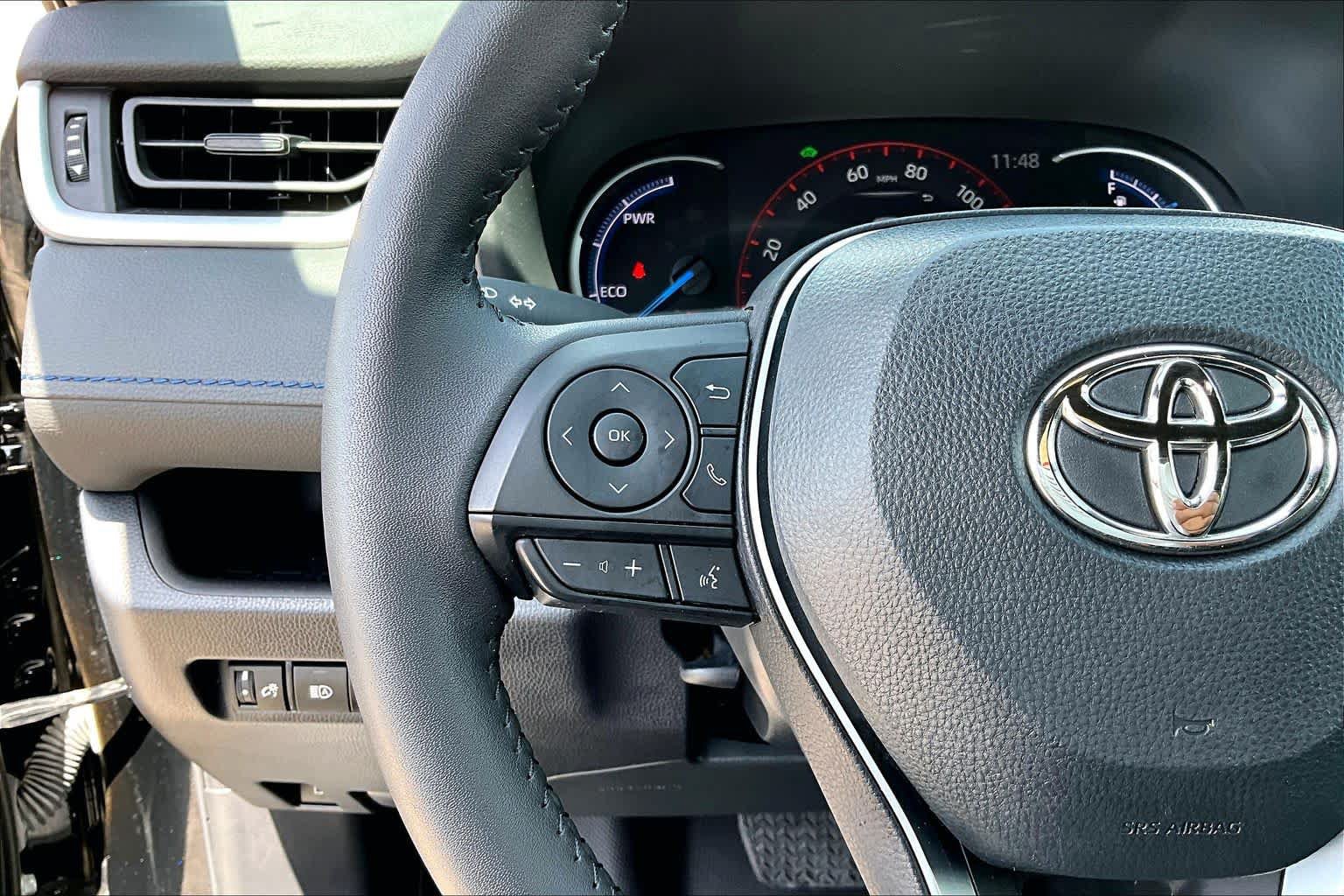 Used 2024 Toyota RAV4 SE AWD/4WD image 24