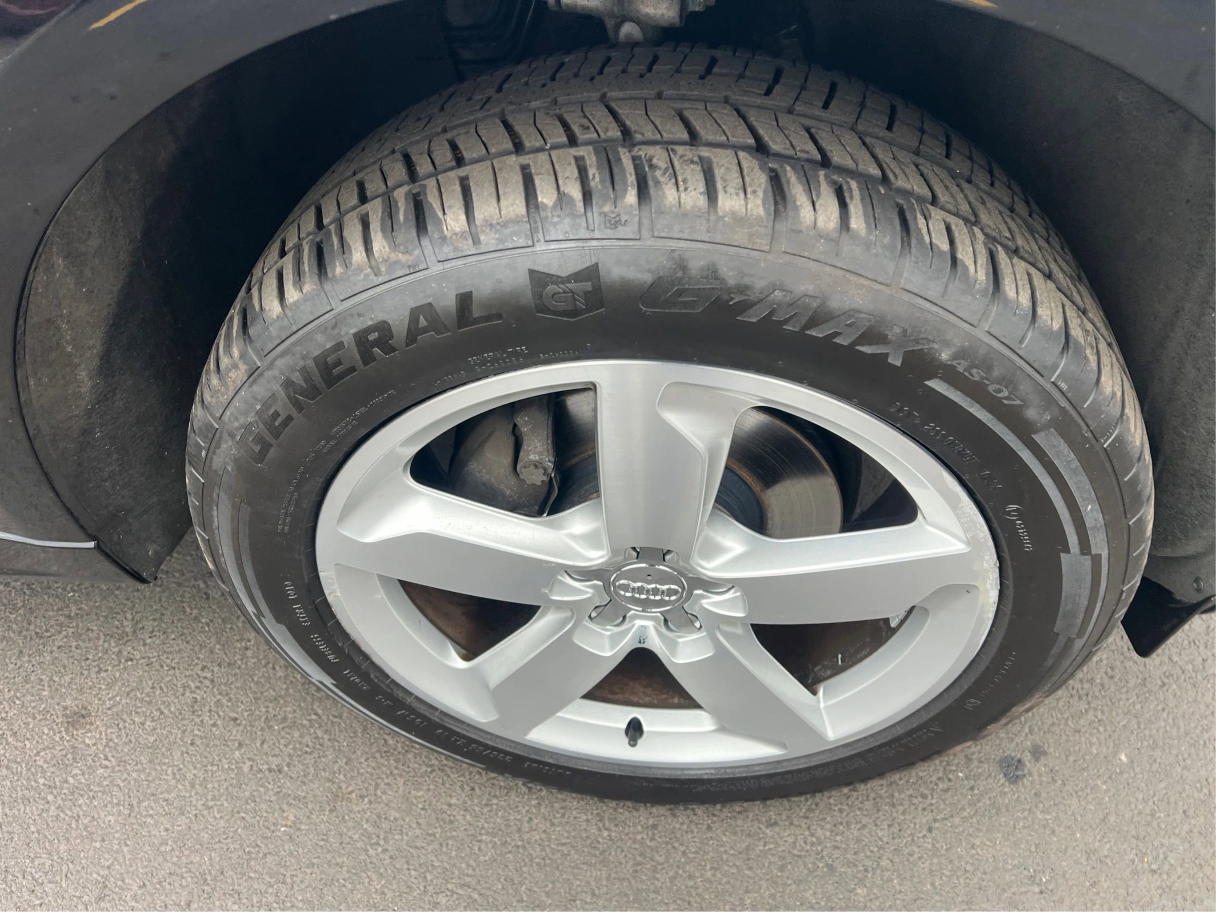 Used 2011 Audi Q5 3.2 Premium Plus w/ Audi MMI Navigation Plus Pkg image 24