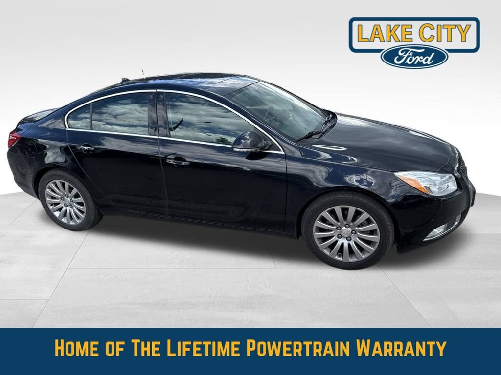 Used 2013 Buick Regal Premium FWD image 2