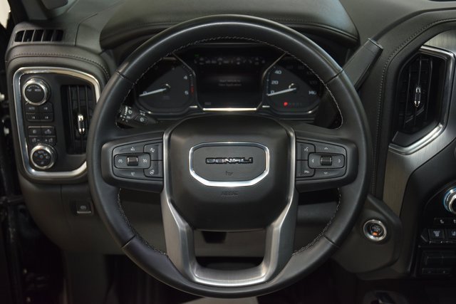 Used 2023 GMC Sierra 2500 Denali w/ Denali Ultimate Package image 39