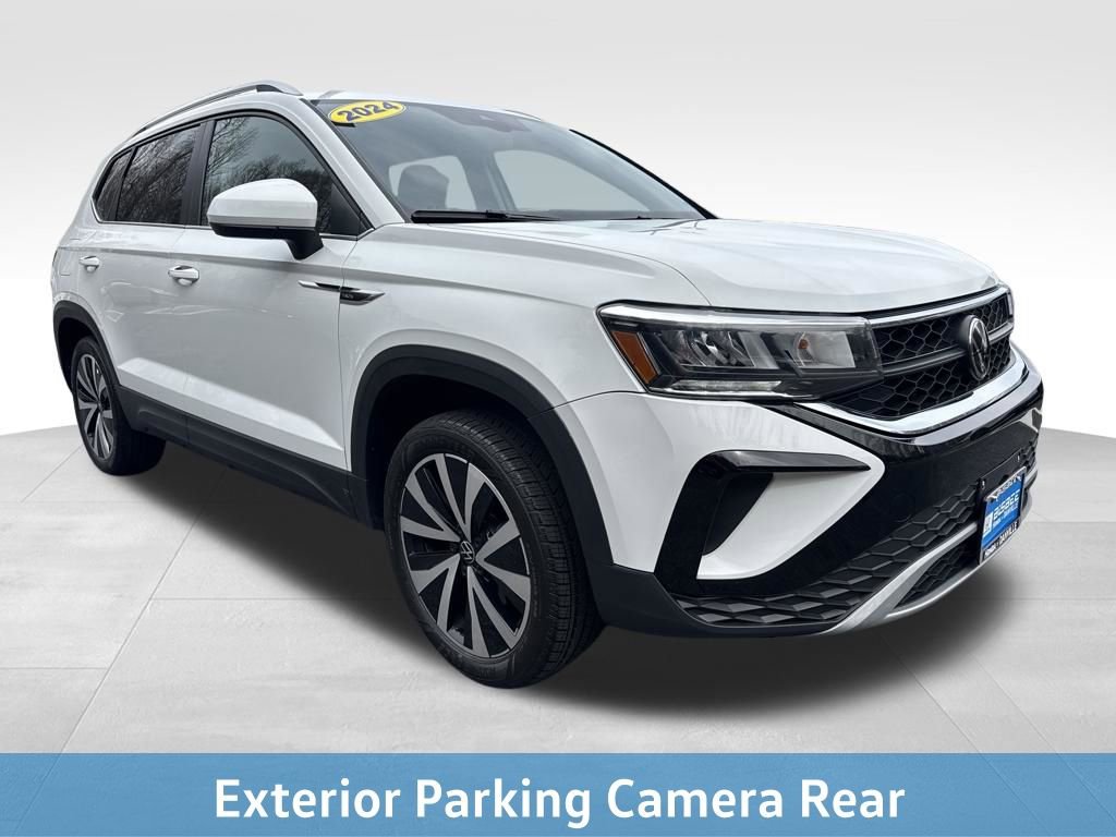 Used 2024 Volkswagen Taos SE image 10