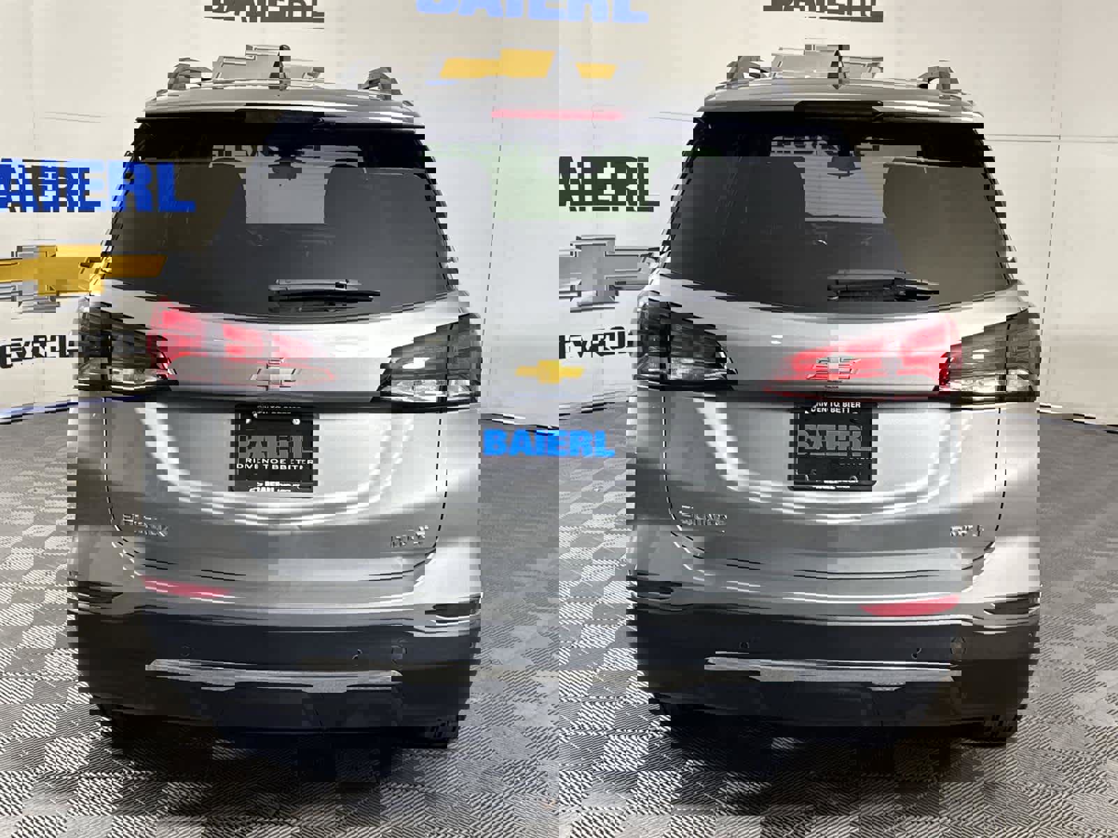 Used 2023 Chevrolet Equinox LT image 4