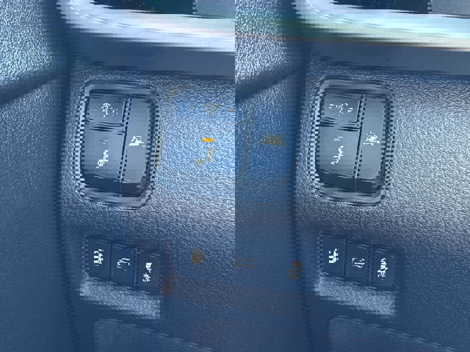 Used 2020 Kia Optima LX image 30