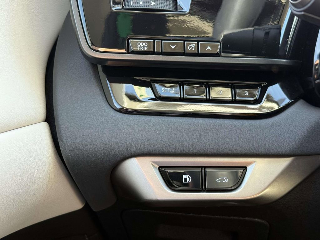 Used 2023 Lexus RX 350 Premium Plus w/ Accessory Package AWD/4WD image 24