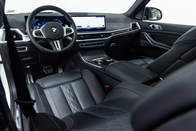 Certified 2025 BMW X7 M60i image 22
