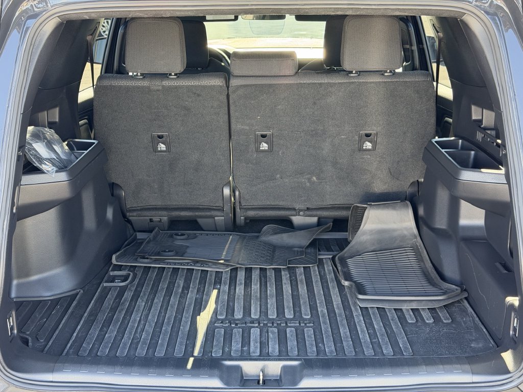 Certified 2025 Toyota 4Runner SR5 AWD/4WD image 29