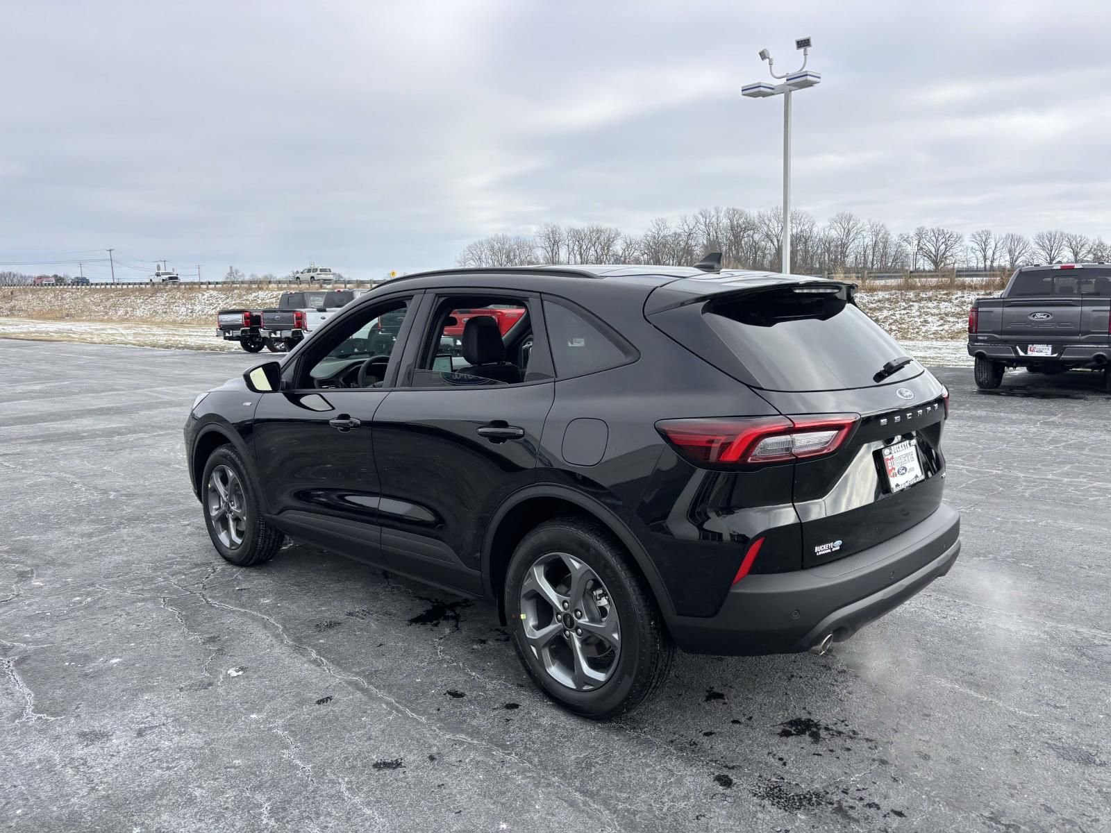 New 2026 Ford Escape ST-Line Select w/ Equipment Group 401A image 5