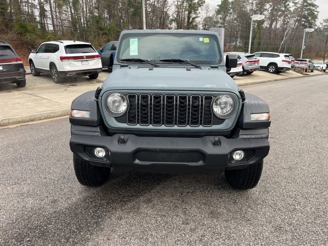 Used 2025 Jeep Wrangler Sport image 37