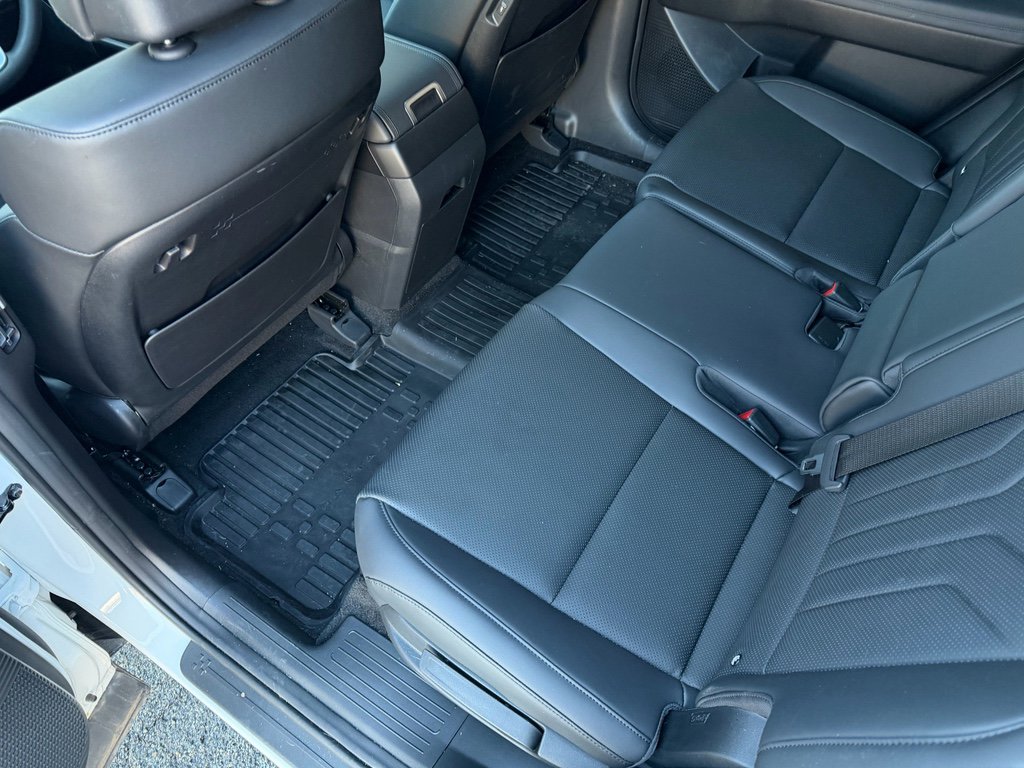 Used 2025 Hyundai Santa Fe XRT image 18