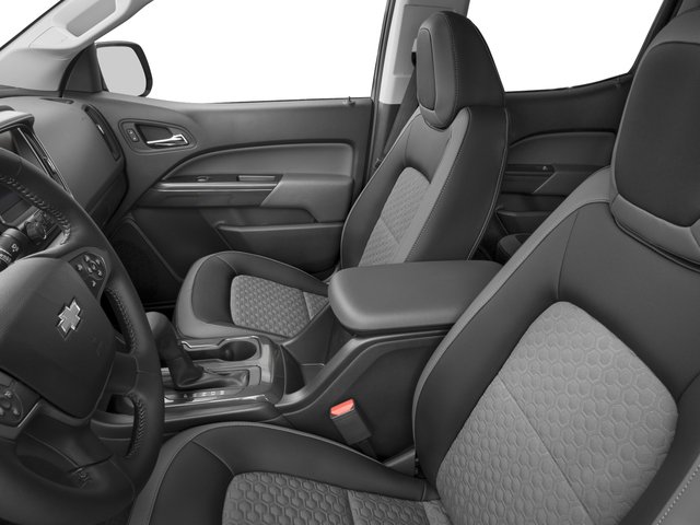 Used 2017 Chevrolet Colorado Z71 AWD/4WD image 9