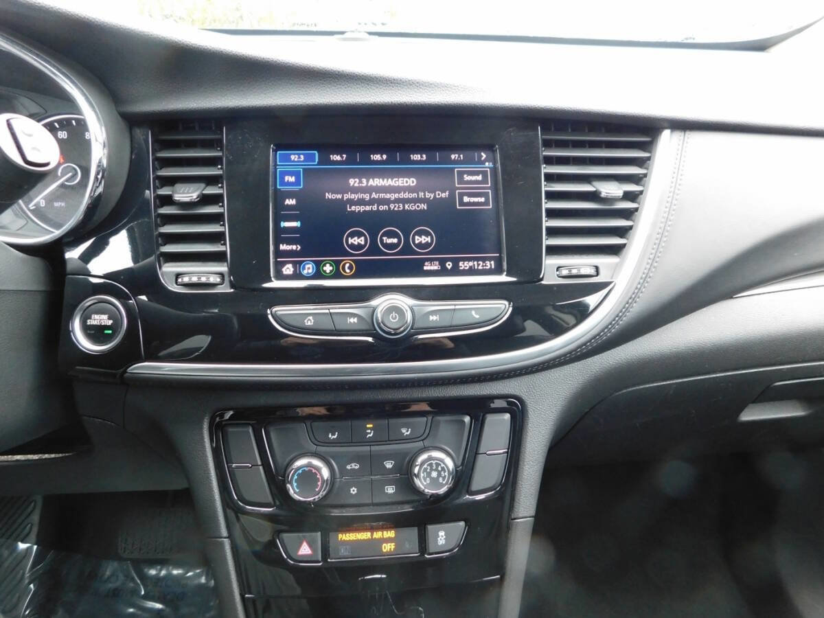 Used 2021 Buick Encore Preferred image 12
