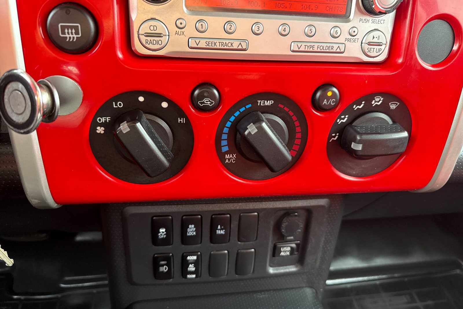 Used 2012 Toyota FJ Cruiser 4WD w/ Trail Teams Special Edition image 26