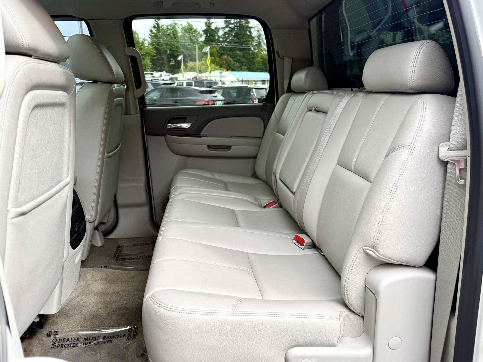 Used 2013 GMC Sierra 1500 SLT w/ SLT White Diamond Edition AWD/4WD image 17