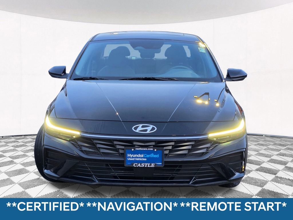 Used 2024 Hyundai Elantra SEL w/ Convenience Package image 2