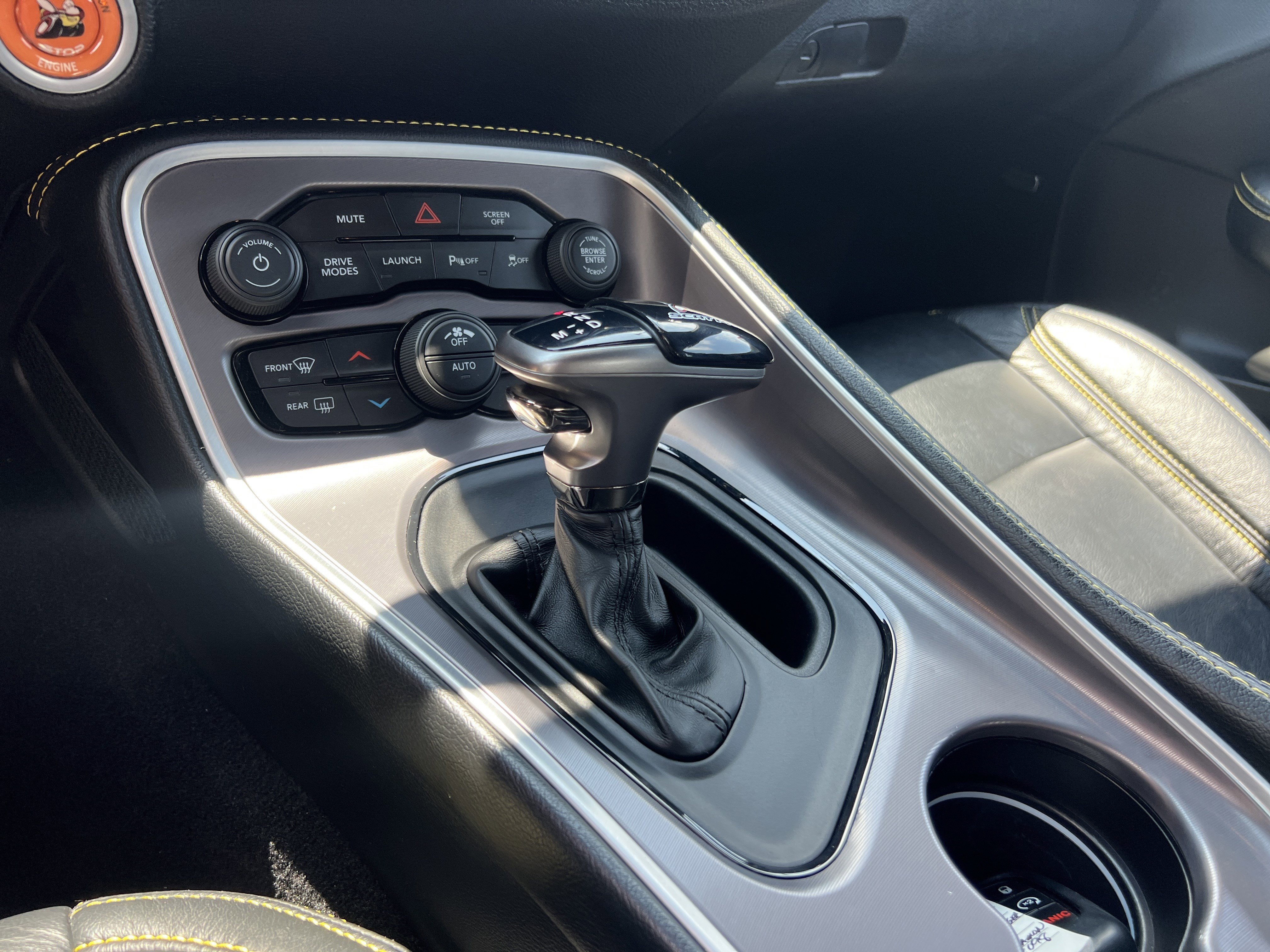 Used 2022 Dodge Challenger R/T Scat Pack w/ Driver Convenience Group RWD image 33