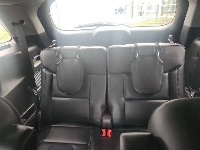 Used 2024 Ford Explorer XLT w/ Equipment Group 202A image 20