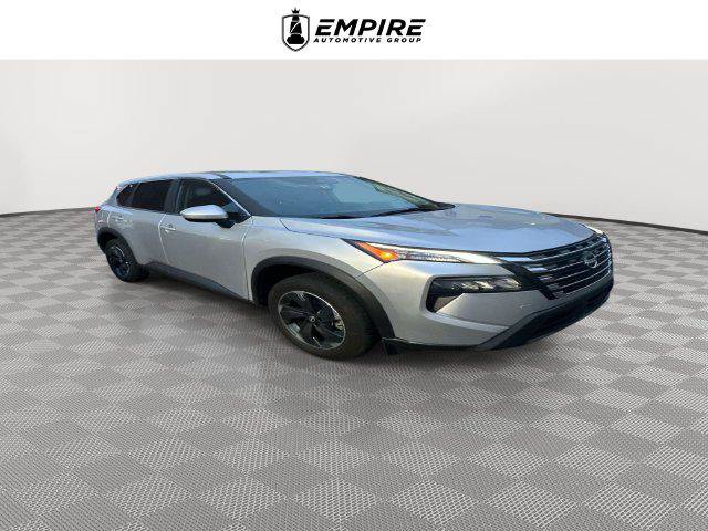 Used 2024 Nissan Rogue SV AWD/4WD image 1