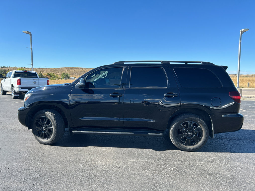 Used 2022 Toyota Sequoia TRD Sport image 8