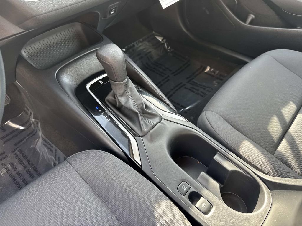 Used 2024 Toyota Corolla LE image 26
