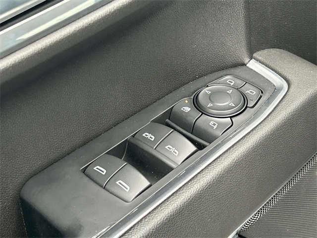 Used 2022 Chevrolet Silverado 1500 LTZ w/ LTZ Premium Package image 27