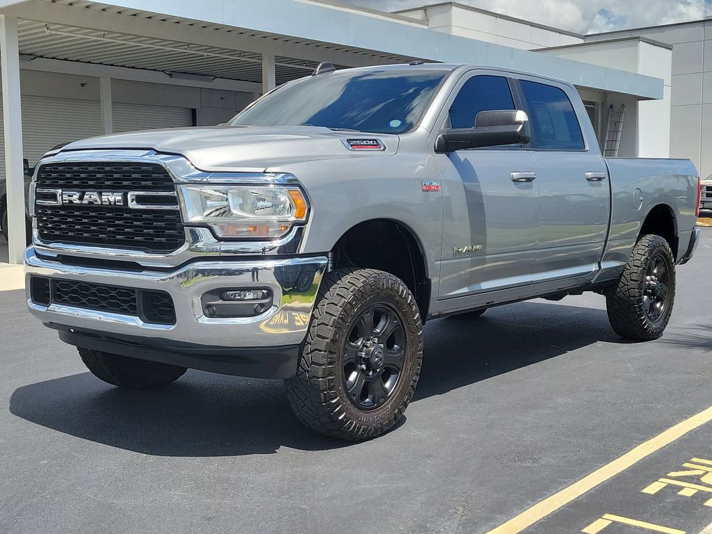 Used 2022 RAM 2500 Big Horn AWD/4WD image 3