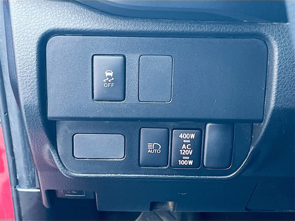 Used 2023 Toyota Tacoma TRD Off-Road image 10