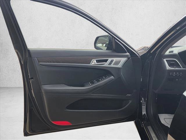 Used 2018 Genesis G80 3.8 w/ Option Group 03 image 12