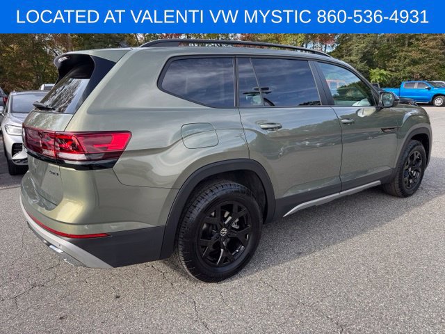 Certified 2025 Volkswagen Atlas Peak Edition SE AWD/4WD image 5