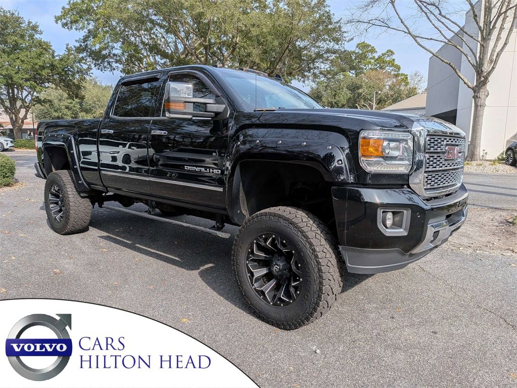 Used 2019 GMC Sierra 2500 Denali w/ Suspension Package, Off-Road image 1