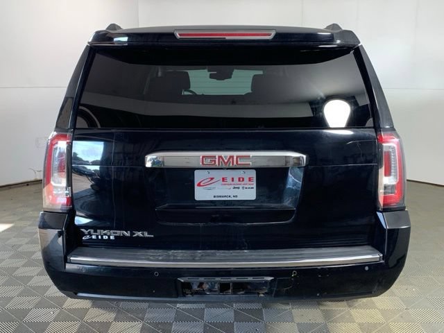 Used 2016 GMC Yukon XL Denali w/ Open Road Package AWD/4WD image 16