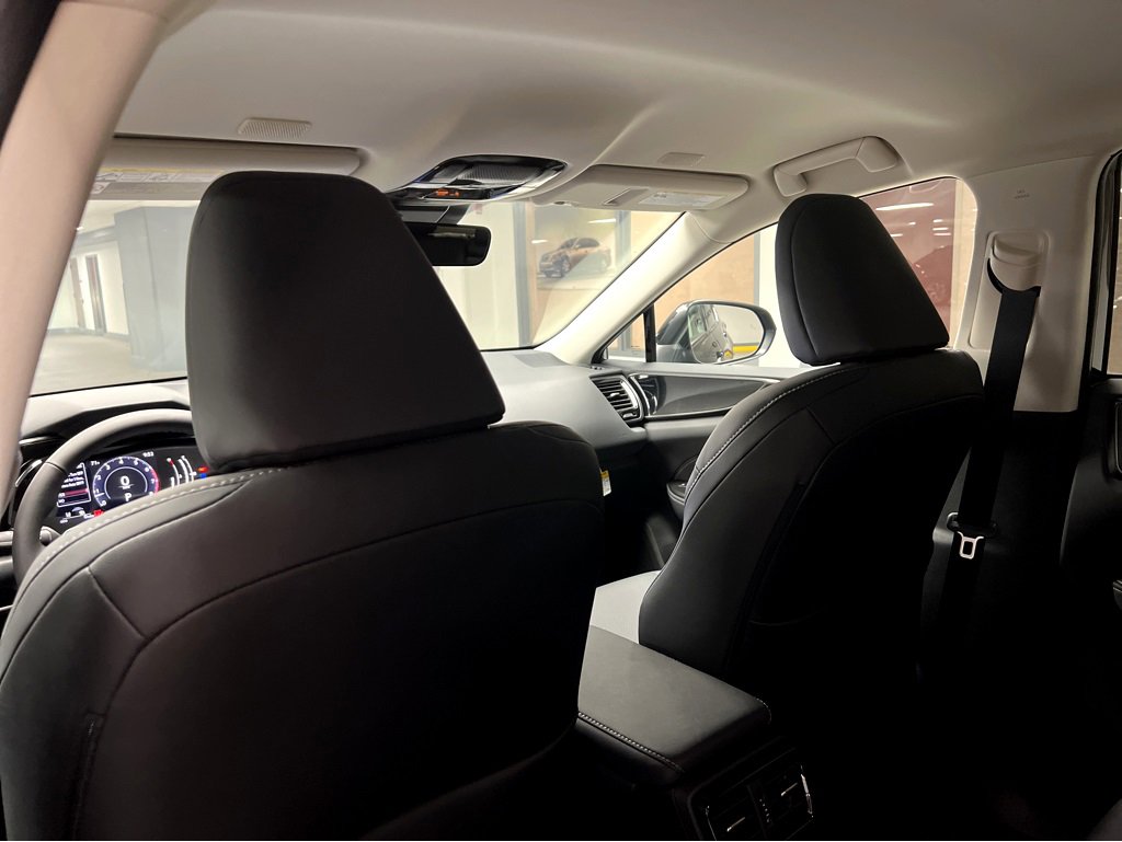 New 2026 Lexus NX 350 AWD image 18