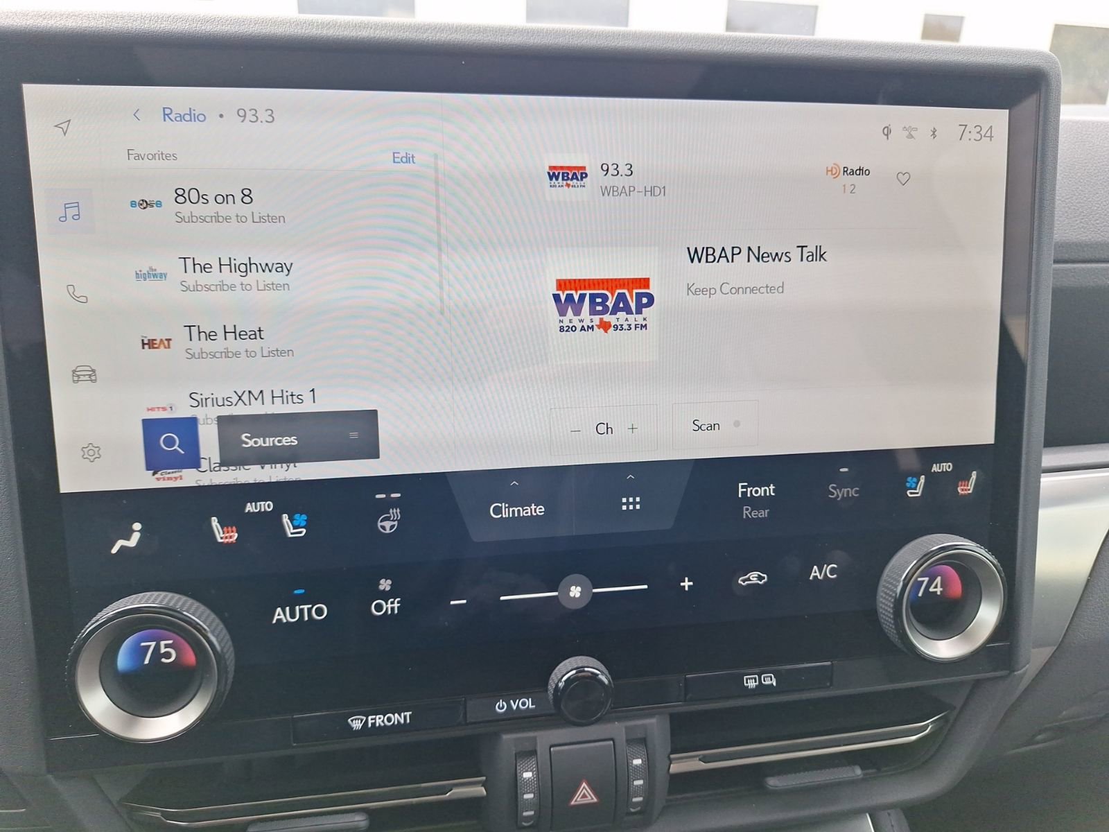 Used 2025 Lexus GX 550 image 24