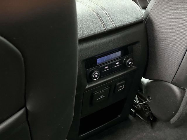 Used 2020 Chevrolet Traverse RS image 17