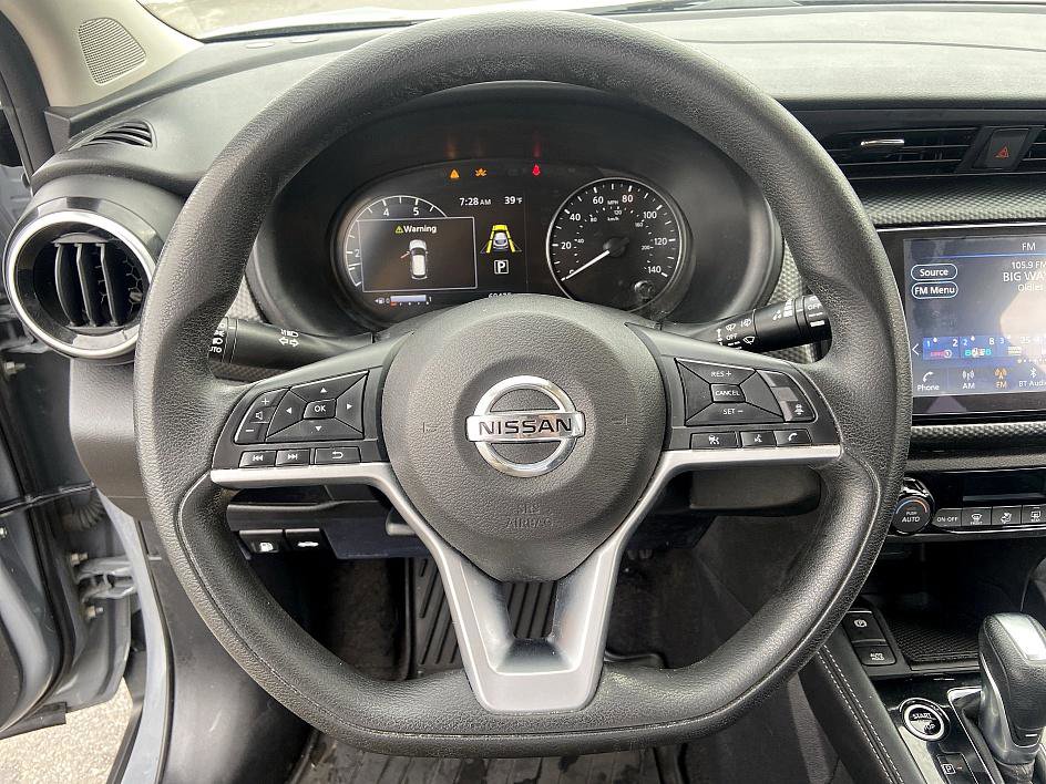 Certified 2021 Nissan Kicks SV image 13