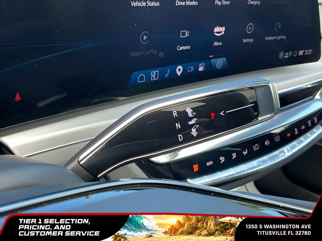 Used 2025 Cadillac Lyriq Luxury RWD image 28