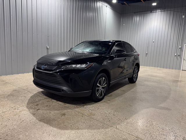 Used 2021 Toyota Venza LE w/ Carpet Mat Package (TMS)