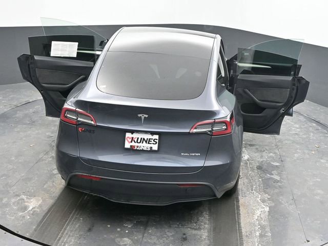 Used 2023 Tesla Model Y Long Range image 63