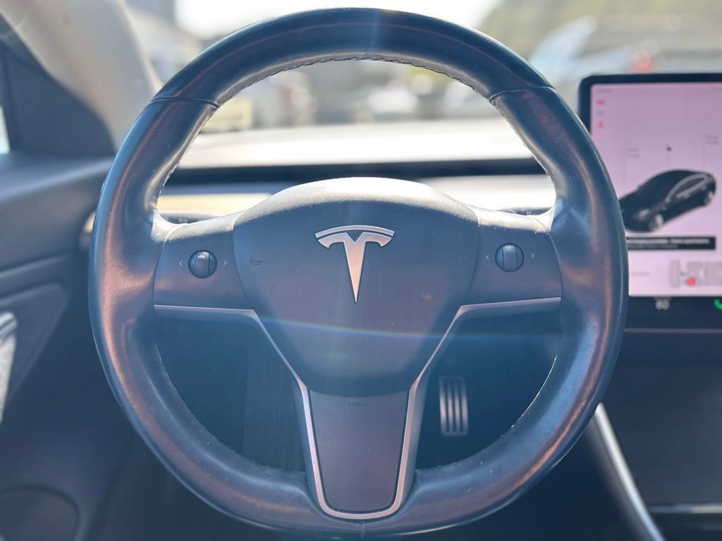 Used 2019 Tesla Model 3 Long Range image 9