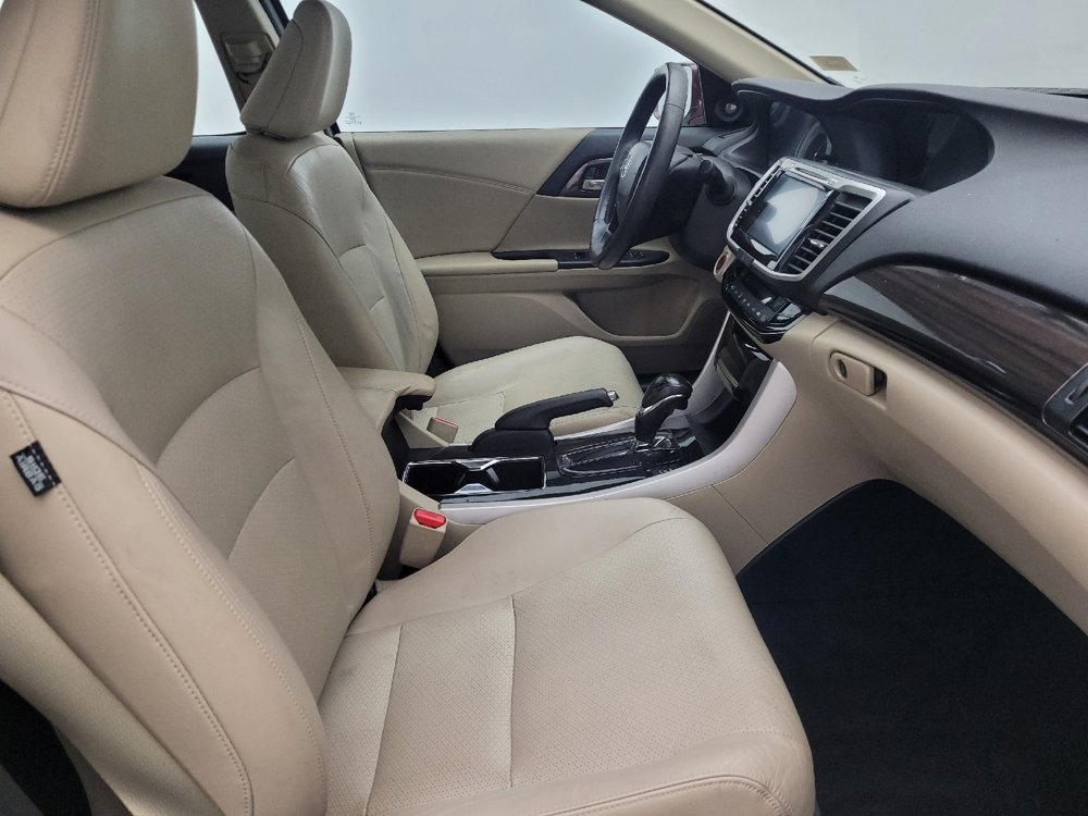 Used 2016 Honda Accord EX-L image 21