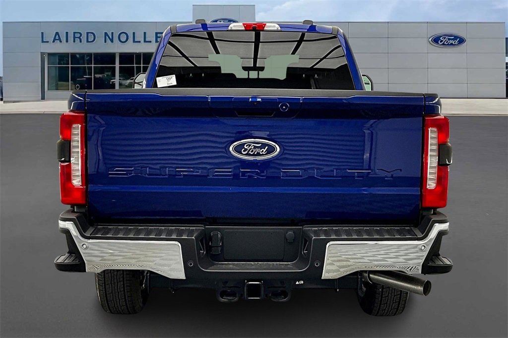 New 2026 Ford F250 4x4 Crew Cab Super Duty image 4