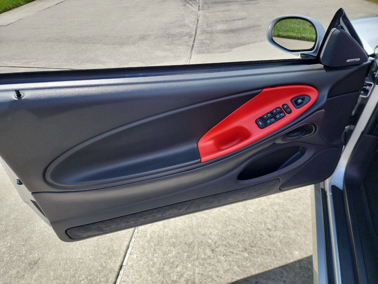 Used 2003 Ford Mustang Cobra image 41