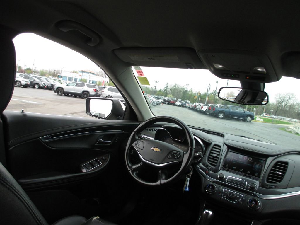 Used 2015 Chevrolet Impala LT image 19