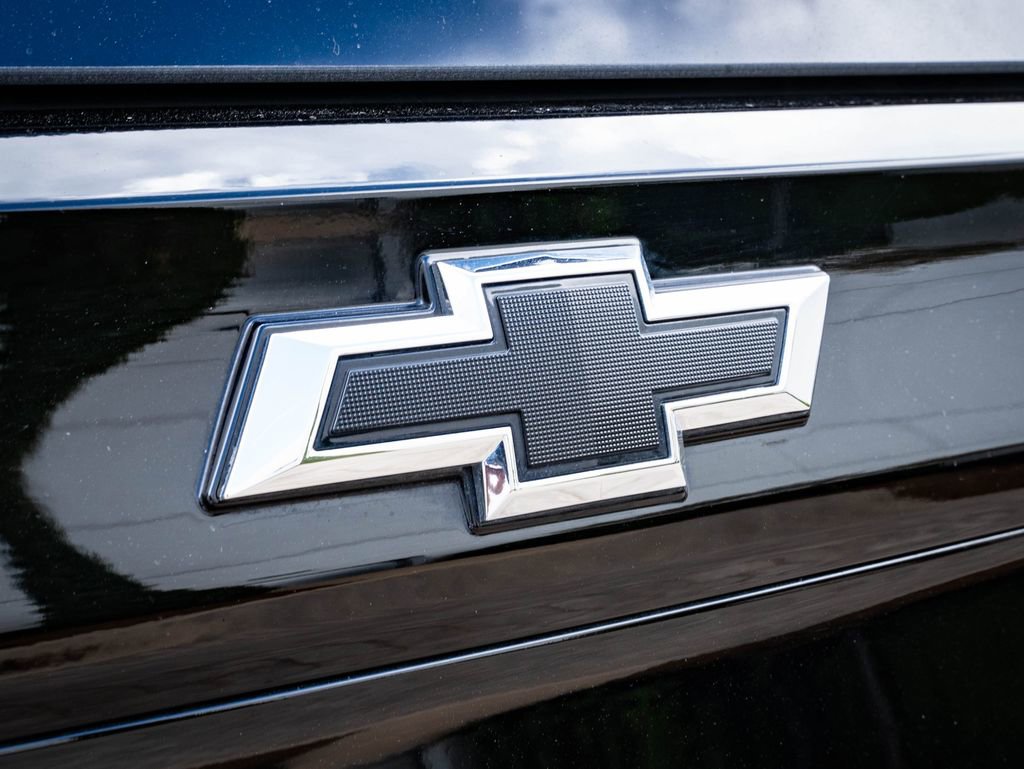 Used 2025 Chevrolet Tahoe Premier image 19