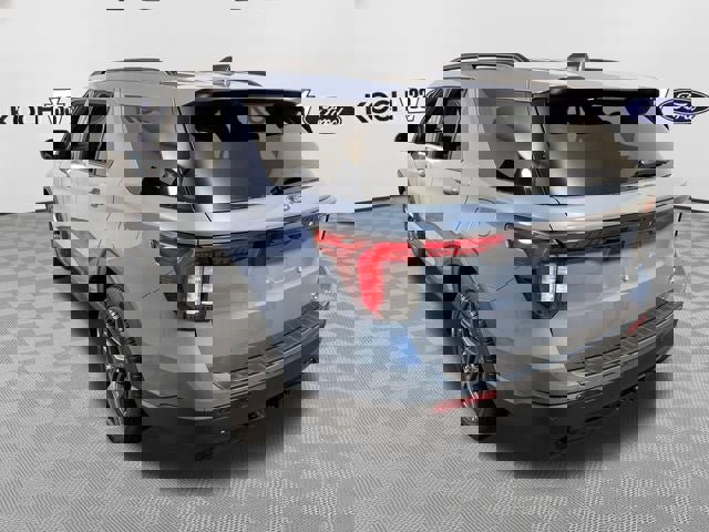 New 2026 Ford Explorer ST-Line AWD/4WD image 6