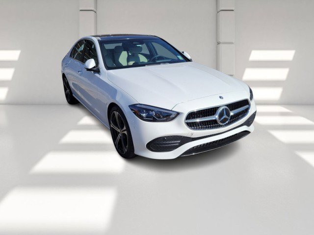 Used 2024 Mercedes-Benz C 300 Sedan image 3