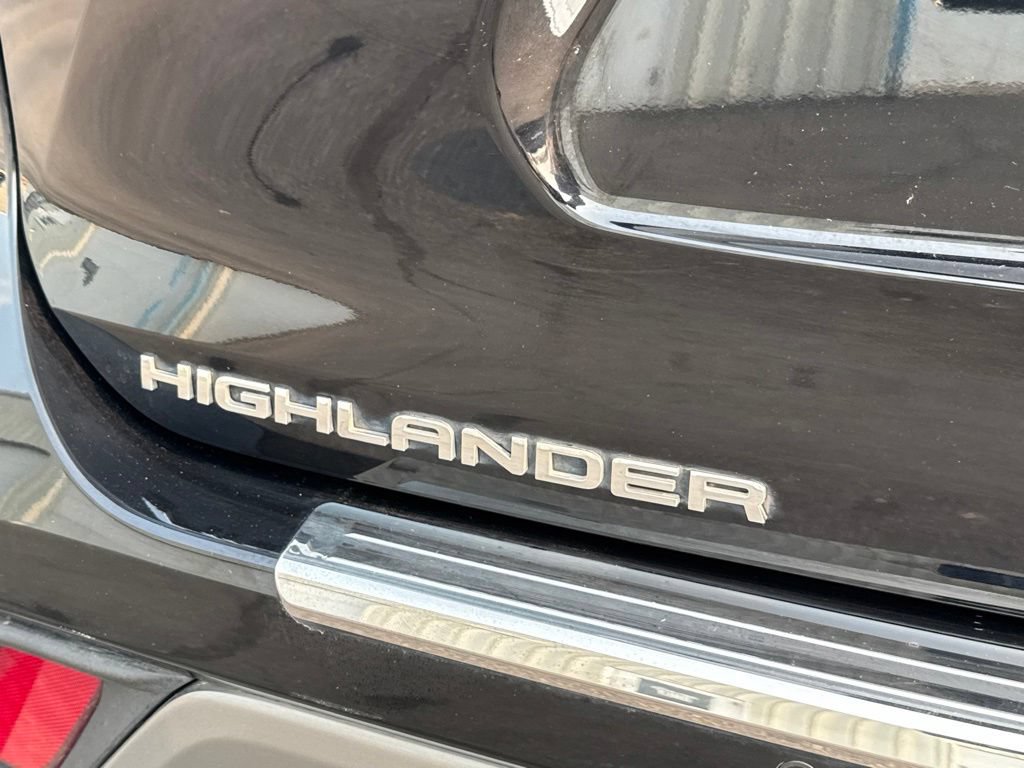 Used 2021 Toyota Highlander Platinum AWD/4WD image 11